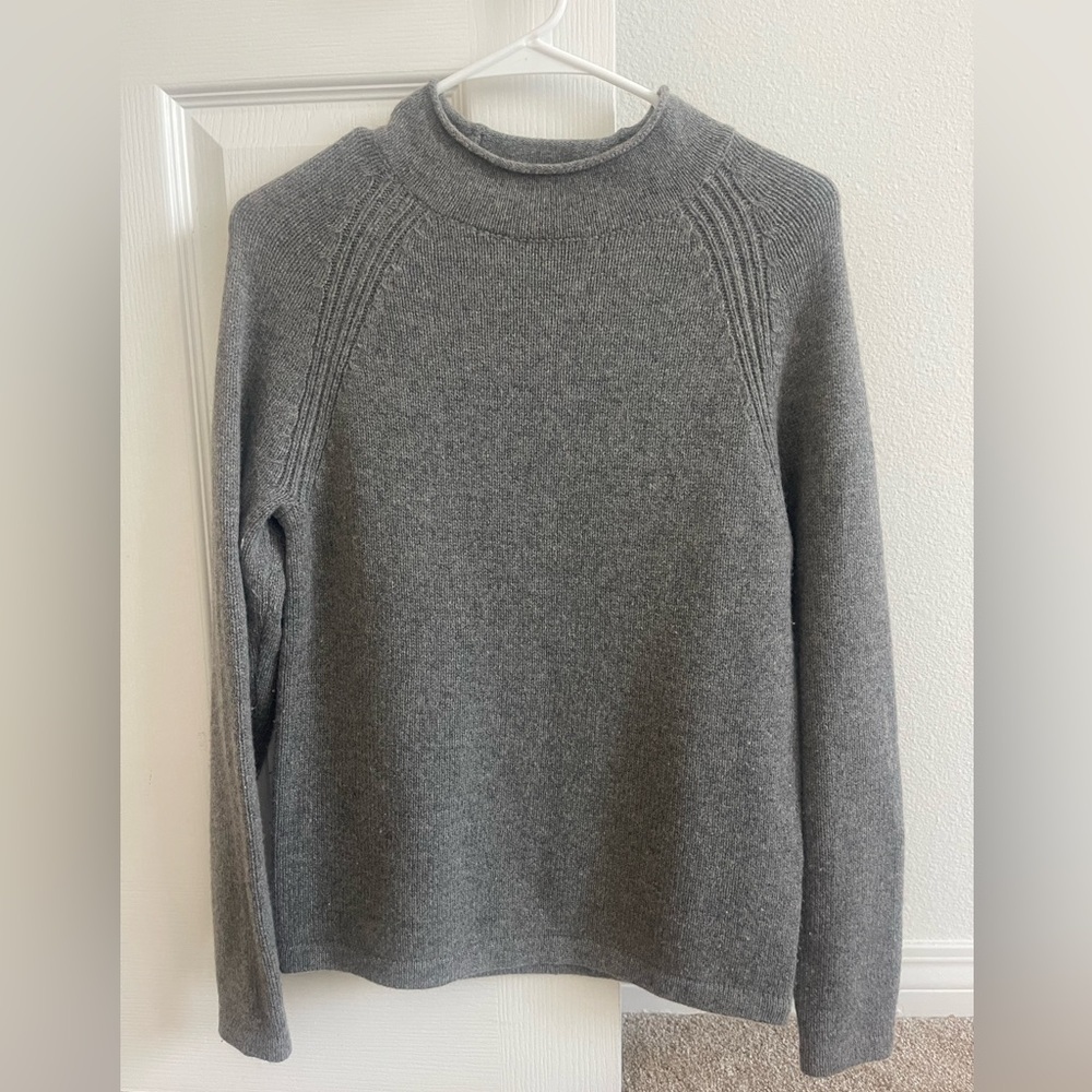 J Crew Wool Winter Sweater, soft like cashmere